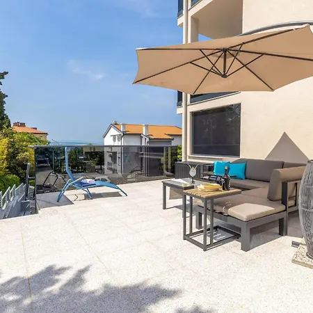 Cozy Apartment In Crikvenica With Wifi * Crikvenica