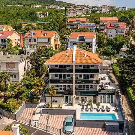 3 Bedroom Beautiful In *