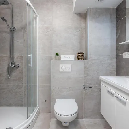 Apartman Cozy Apartment In Crikvenica With Wifi Crikvenica
