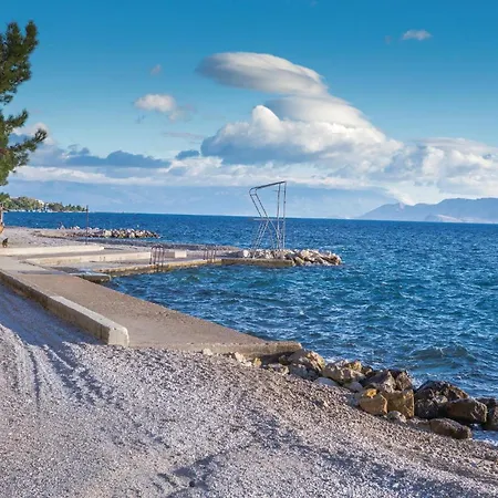 Apartman Cozy Apartment In Crikvenica With Wifi Crikvenica