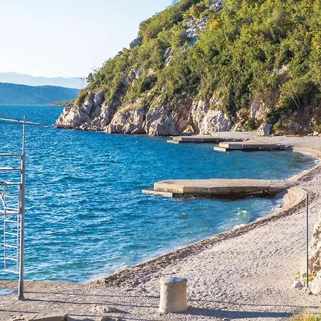 3 Bedroom Beautiful In Crikvenica
